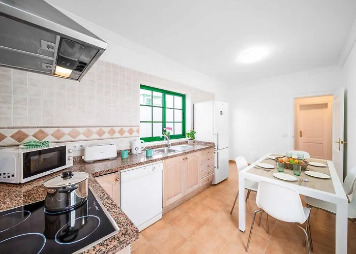 Salema * Playa Blanca (Lanzarote)